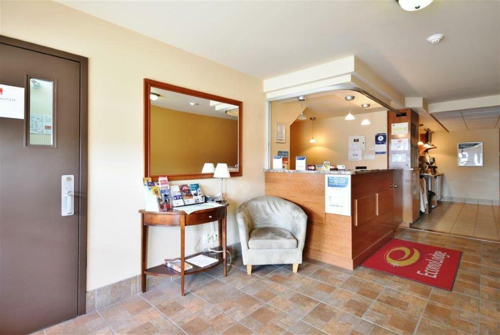 Econo Lodge Cabano מראה חיצוני תמונה