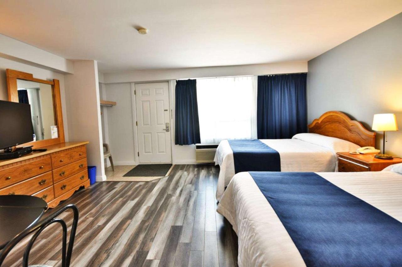 Econo Lodge Cabano מראה חיצוני תמונה